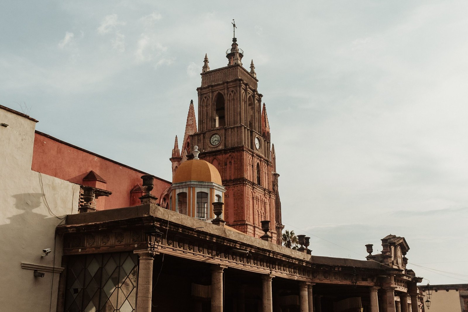 Visit the stunning Parroquia de San Miguel Arcángel, the city's iconic church