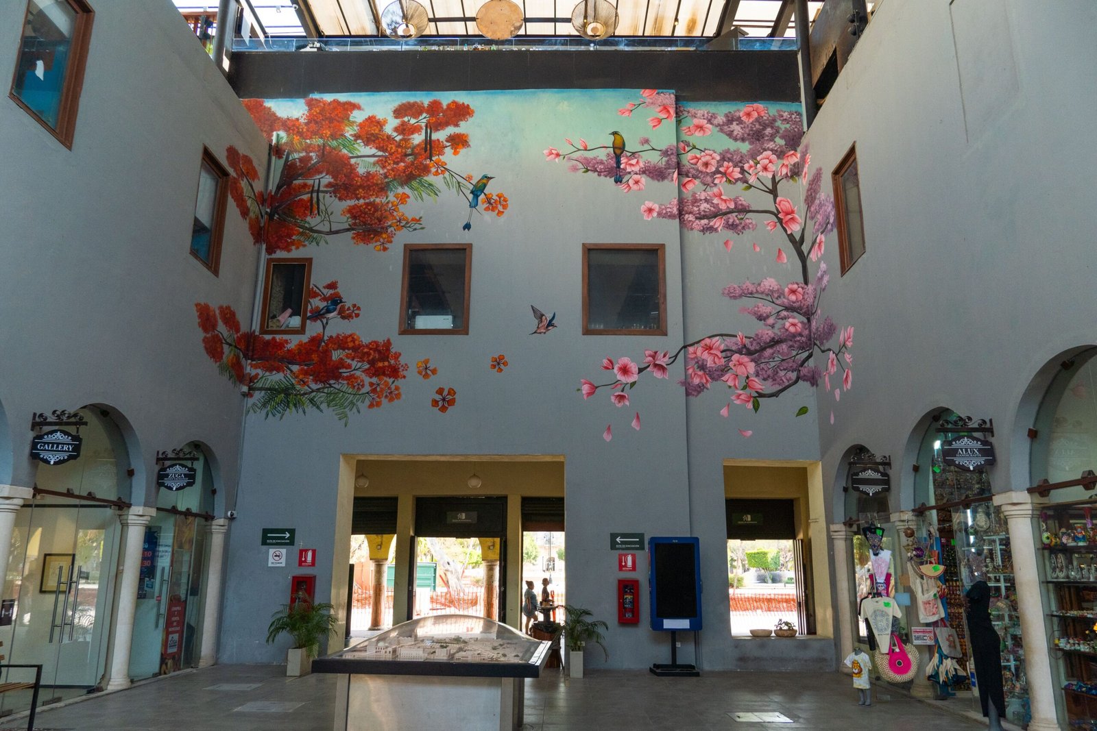 Explore the art galleries in the Zona Romantica.