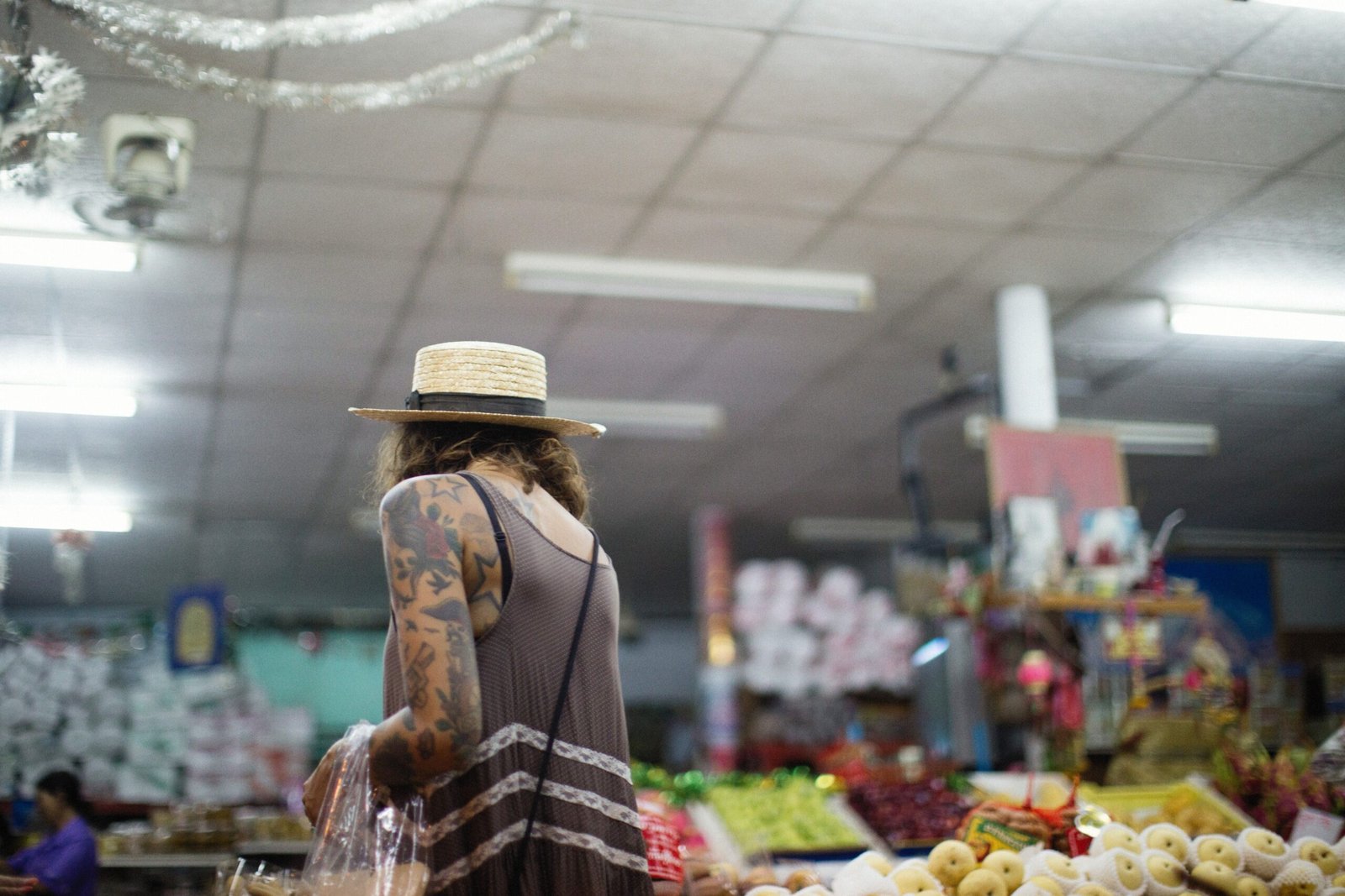 Shop for local produce and goods at the Maui Swap Meet