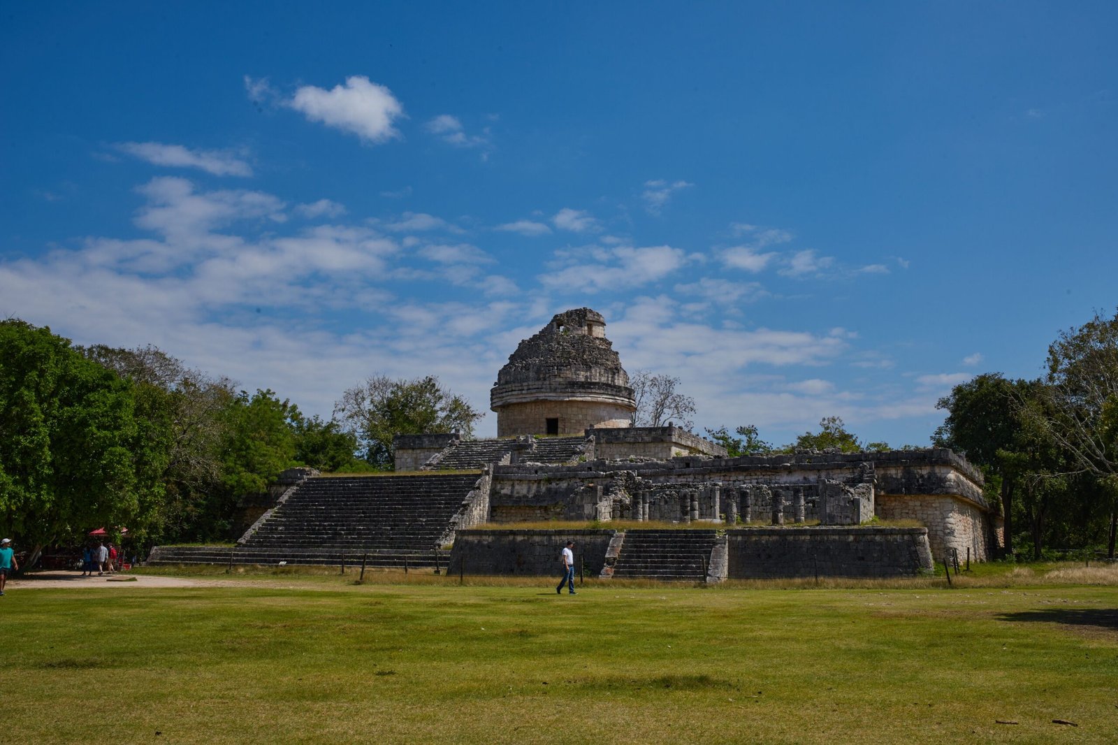 Explore the ancient ruins of El Rey for a family-friendly historical experience.
