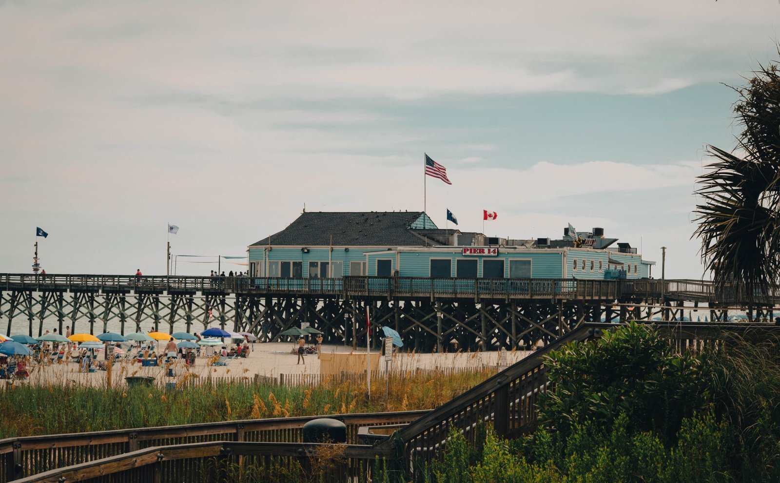 Sure! Here are 25 free things to do in Myrtle Beach: