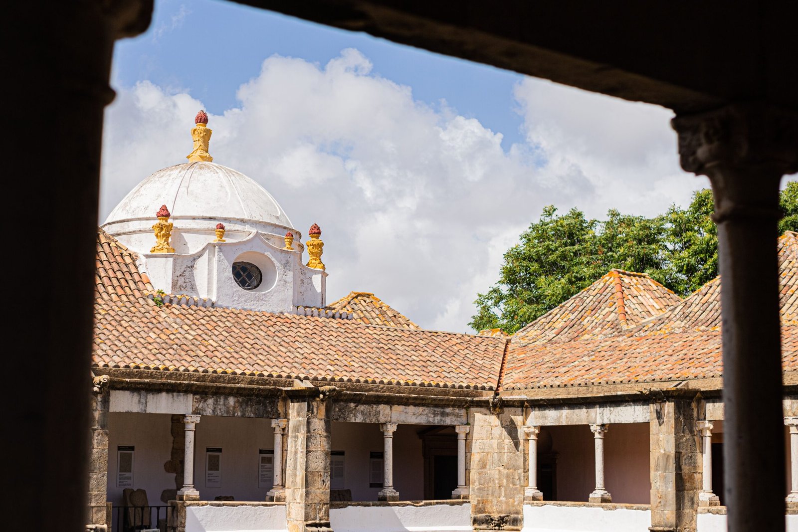 Discover the history at the Slave Market Museum (Museu Municipal)