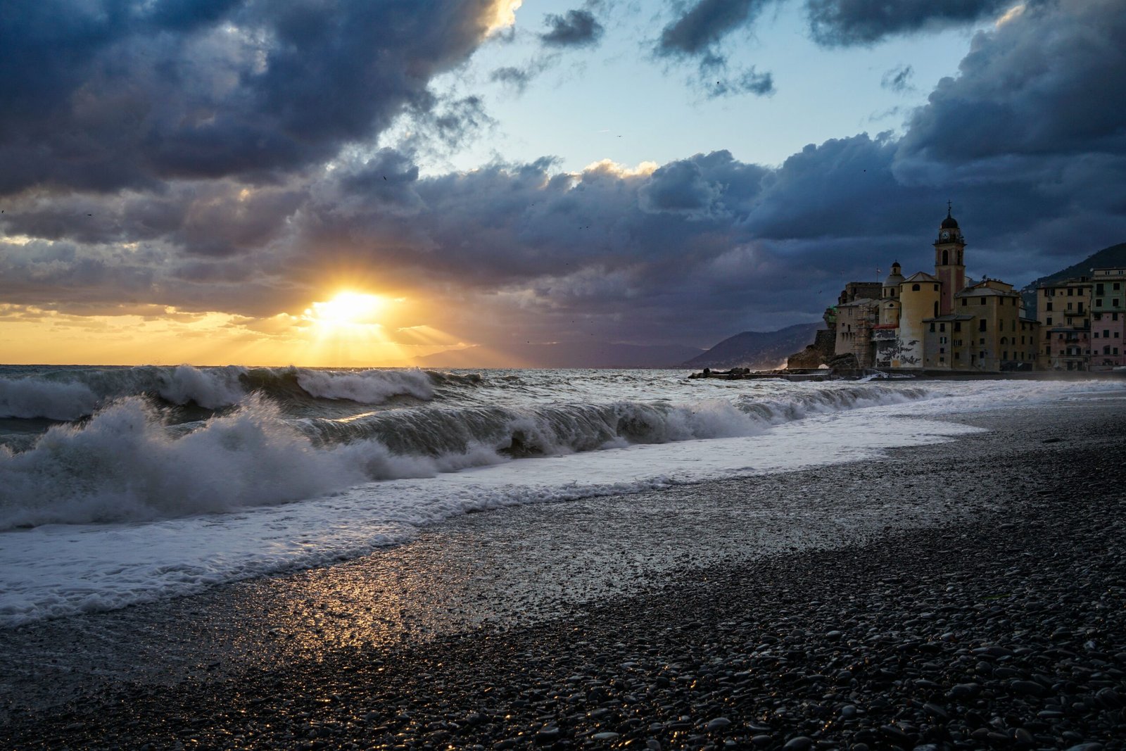 Discover the 14th-century Church of Santa Margherita di Antiochia in Vernazza.