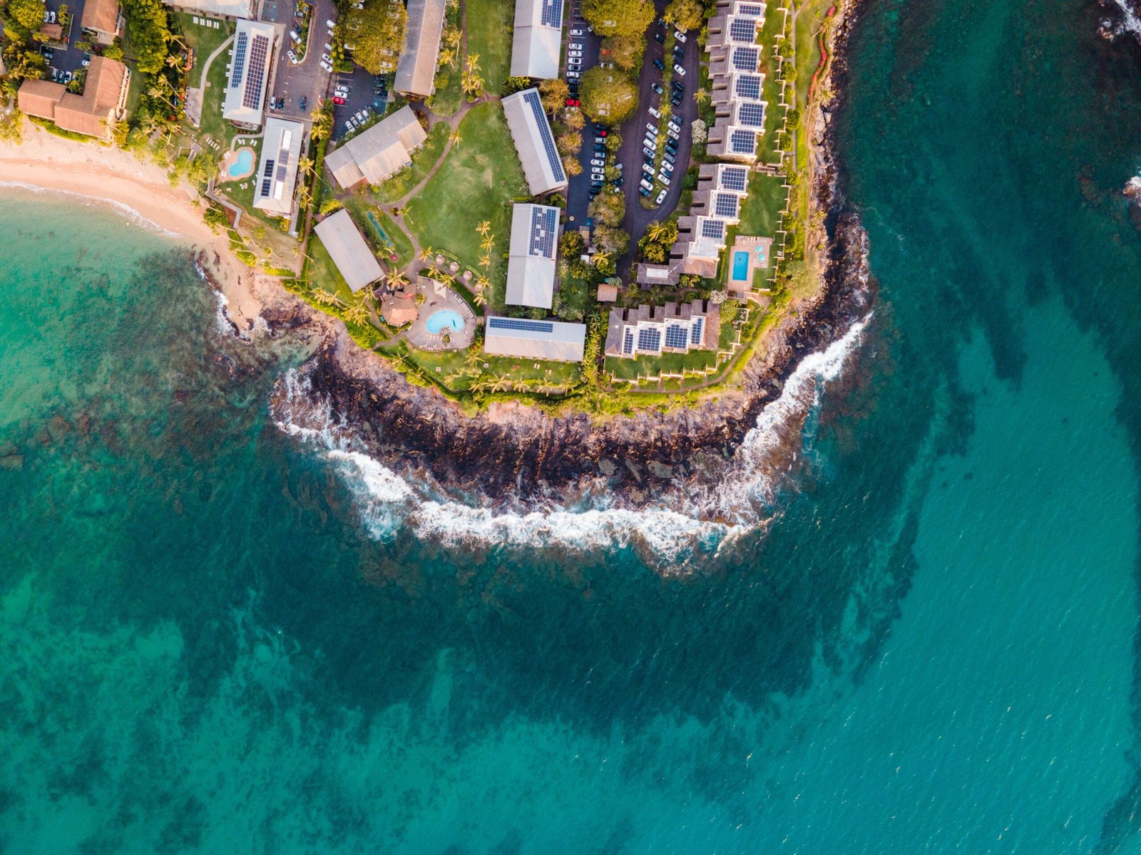 Sure! Here are 25 of the best and top things to do in Maui for free:
