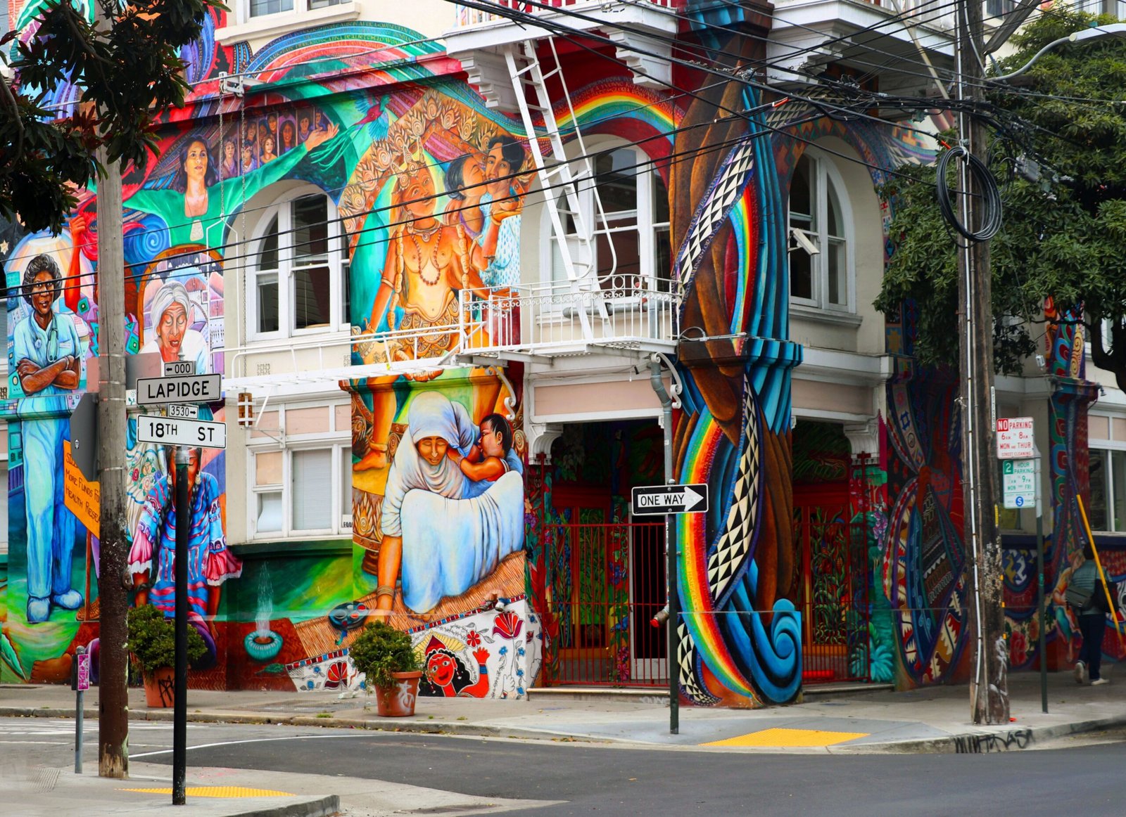 Discover the vibrant murals in the Roosevelt Row Art District
