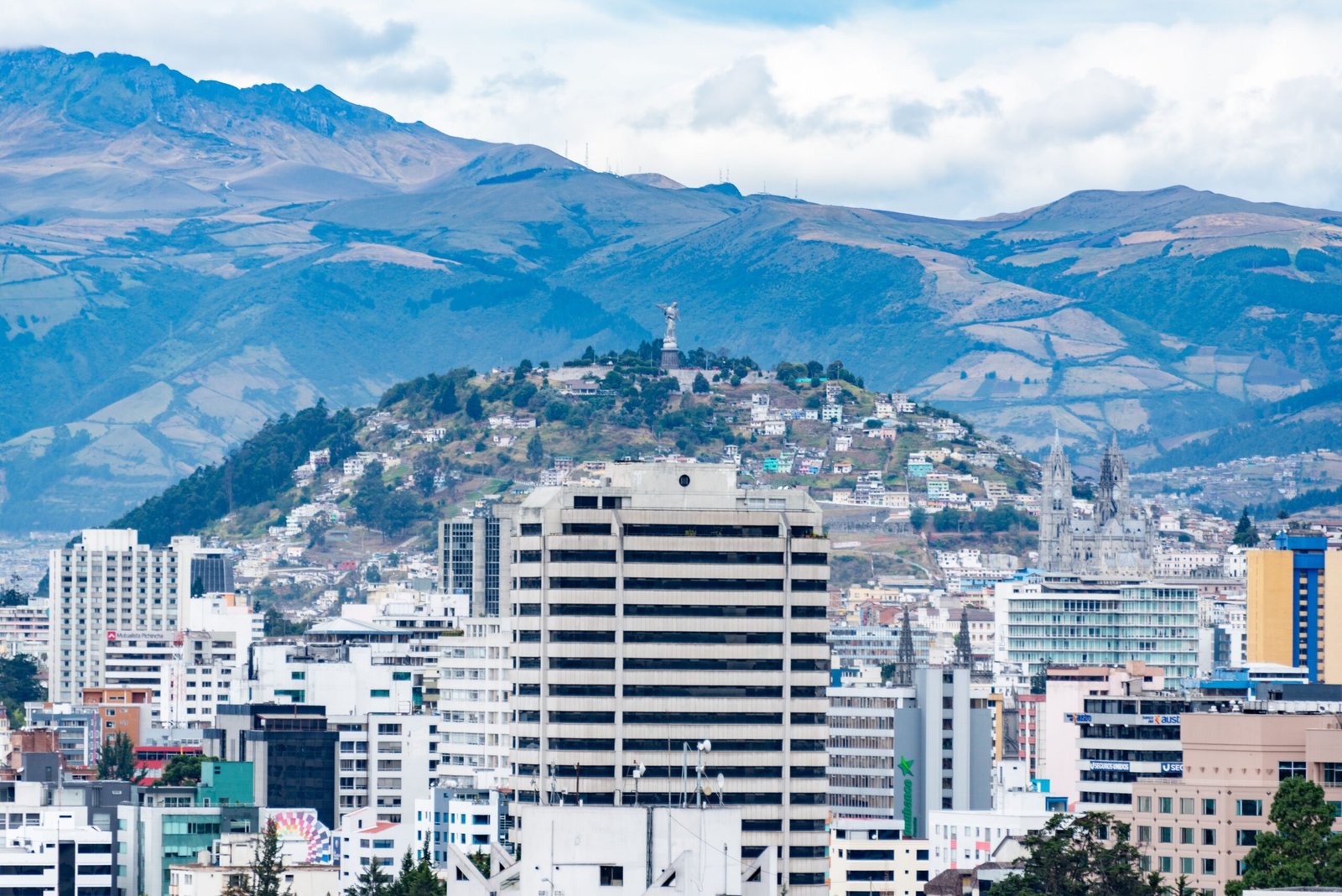 Explore the breathtaking views from El Panecillo Hill