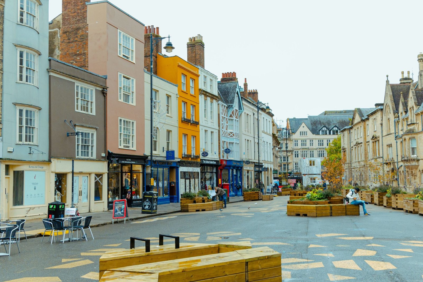 Stroll through the Oxford Town Square and enjoy unique shops and boutiques.