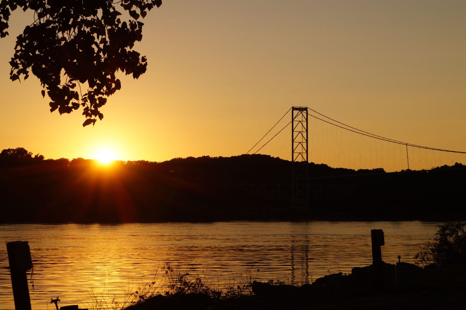 Stroll along the River's Edge Trail for picturesque views of the Missouri River.