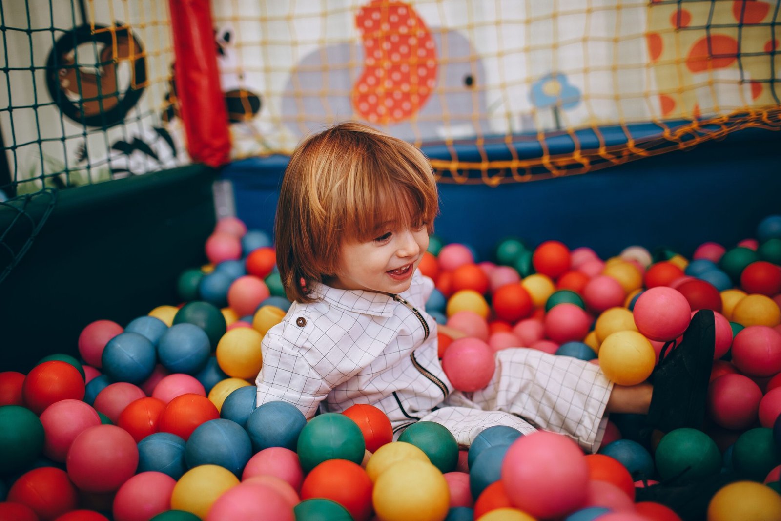Enjoy fun and games at the LEGOLAND Discovery Centre in Vaughan.