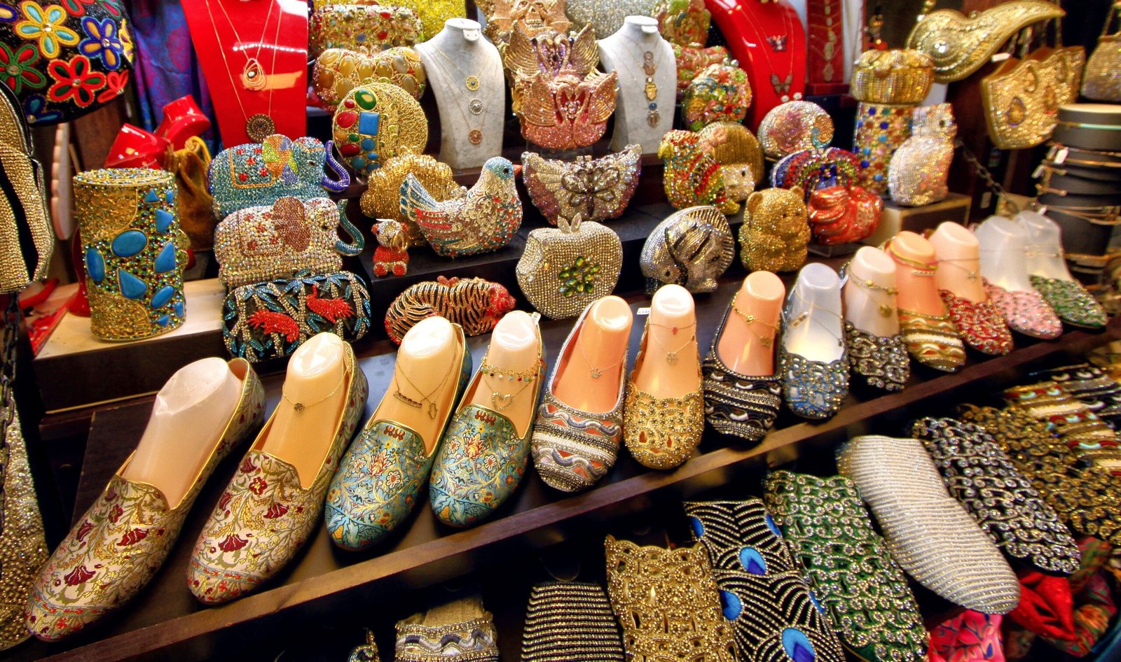 Stroll through the colorful markets of Johari Bazaar to shop for traditional jewelry and textiles.