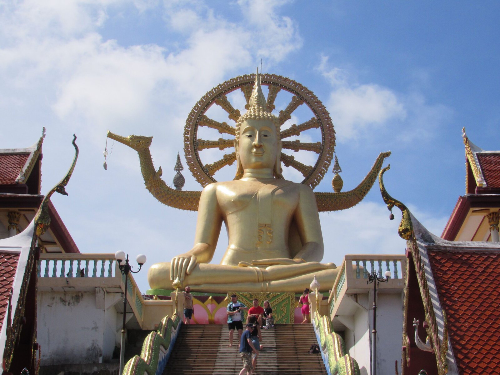 Visit the Big Buddha at Wat Phra Yai for panoramic views of Pattaya