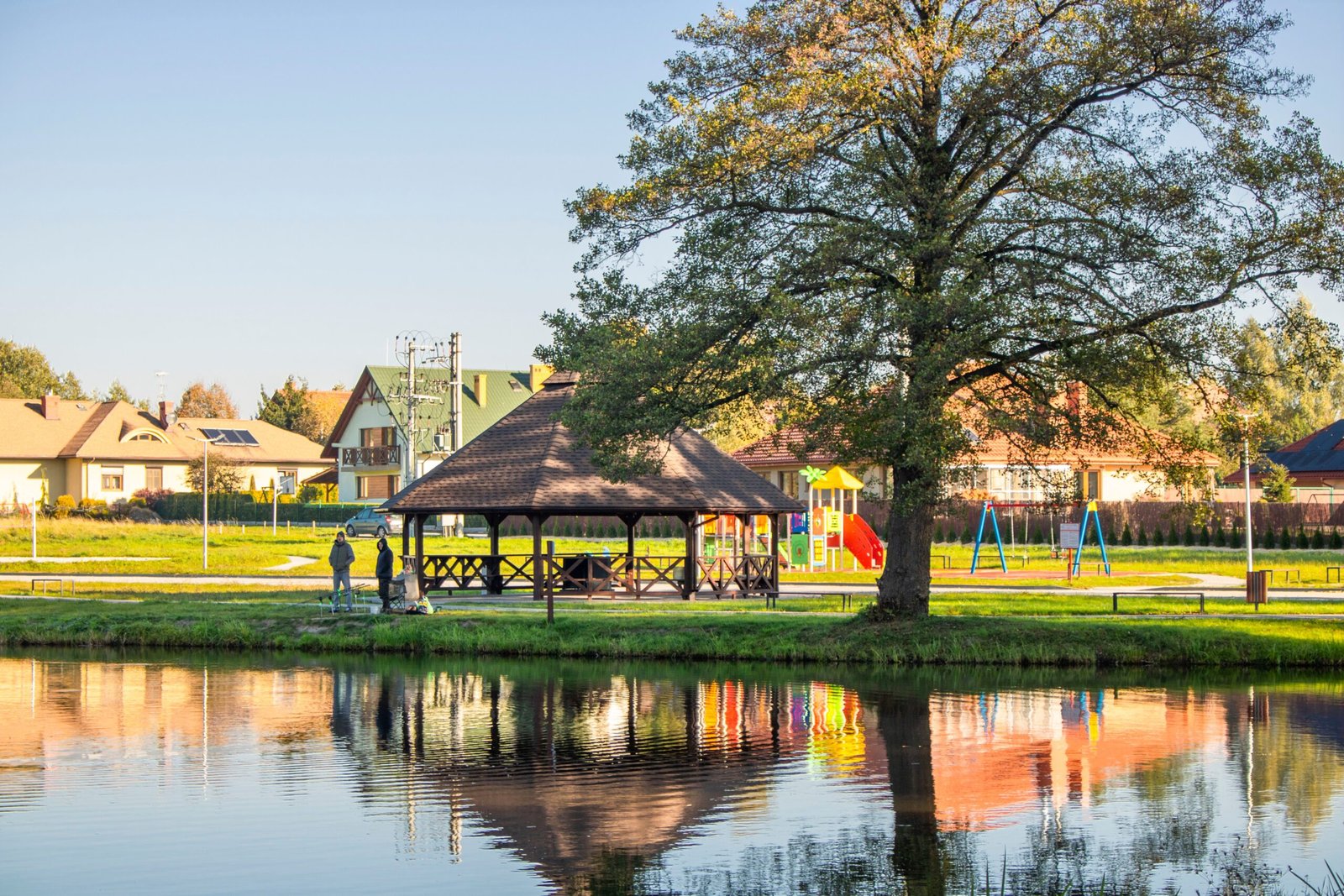 Enjoy a family day at Windham Park, complete with playgrounds and picnic areas.