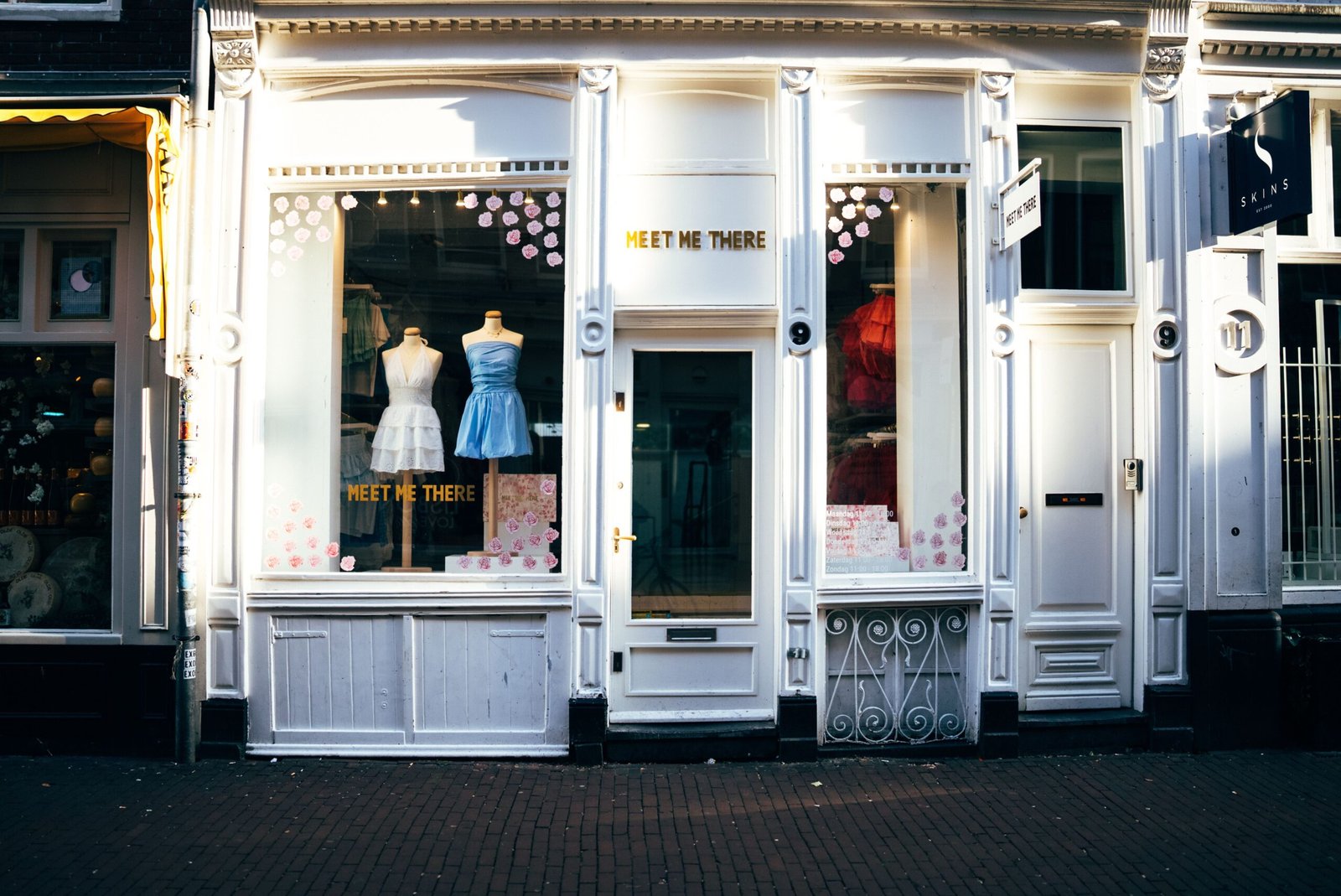 Explore the charming boutiques in downtown Summerville