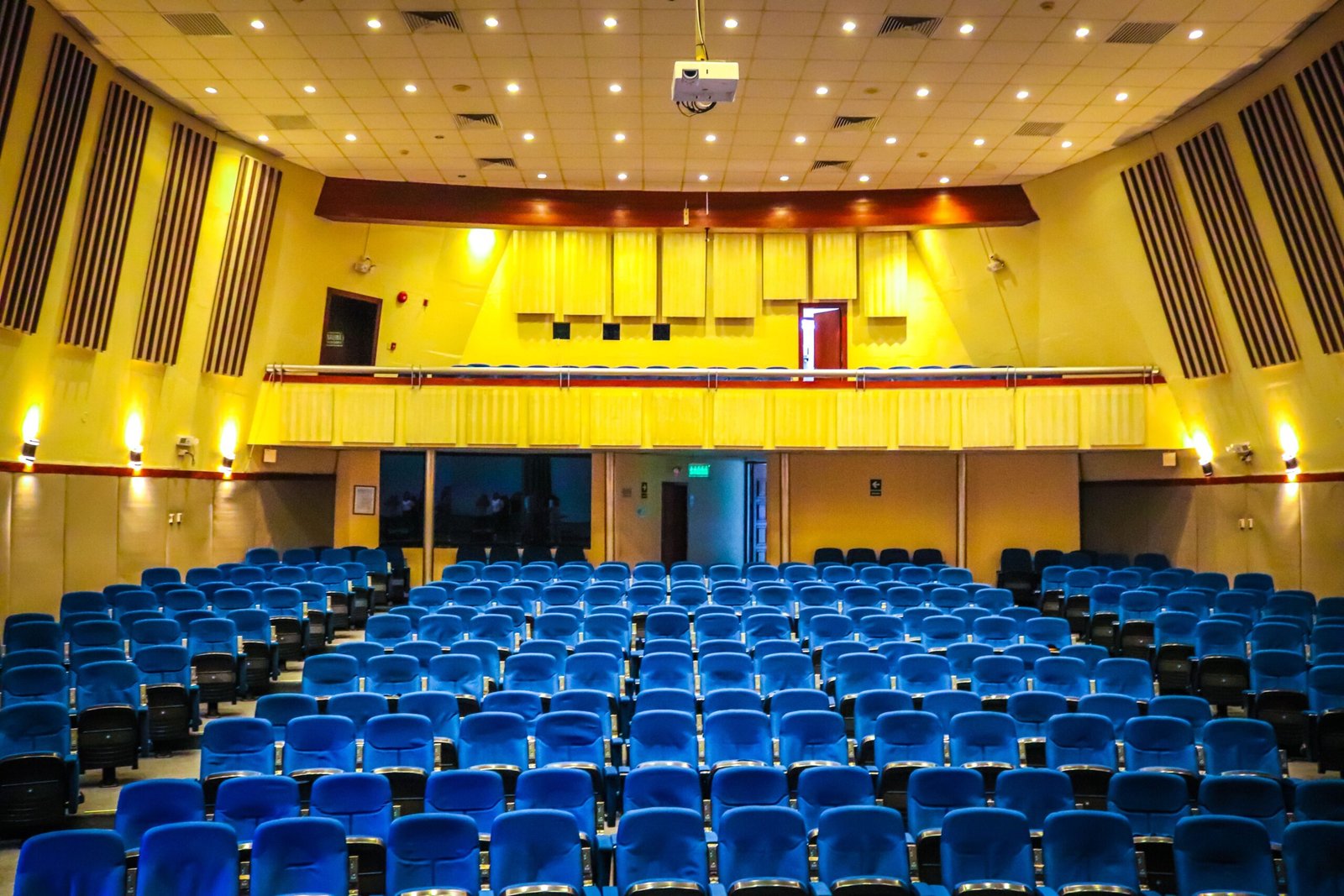 Check out the CAM-PLEX Multi-Event Facilities for various events and performances.