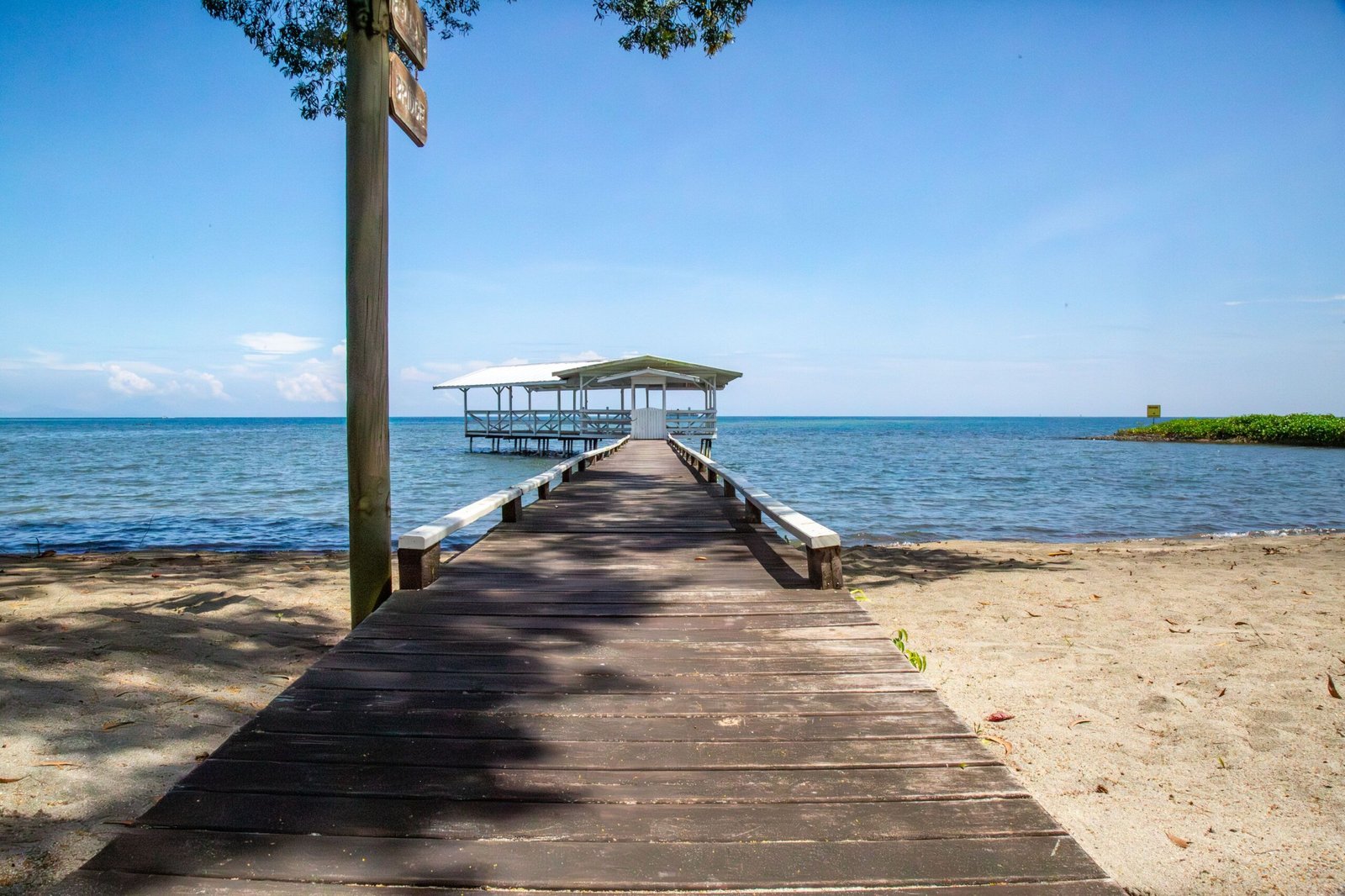 Visit the Roatan Island Museum to learn about the island’s culture and history.