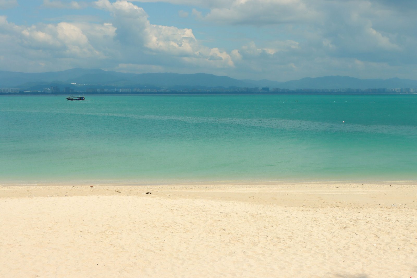Relax on the pristine sands of Chaweng Beach.