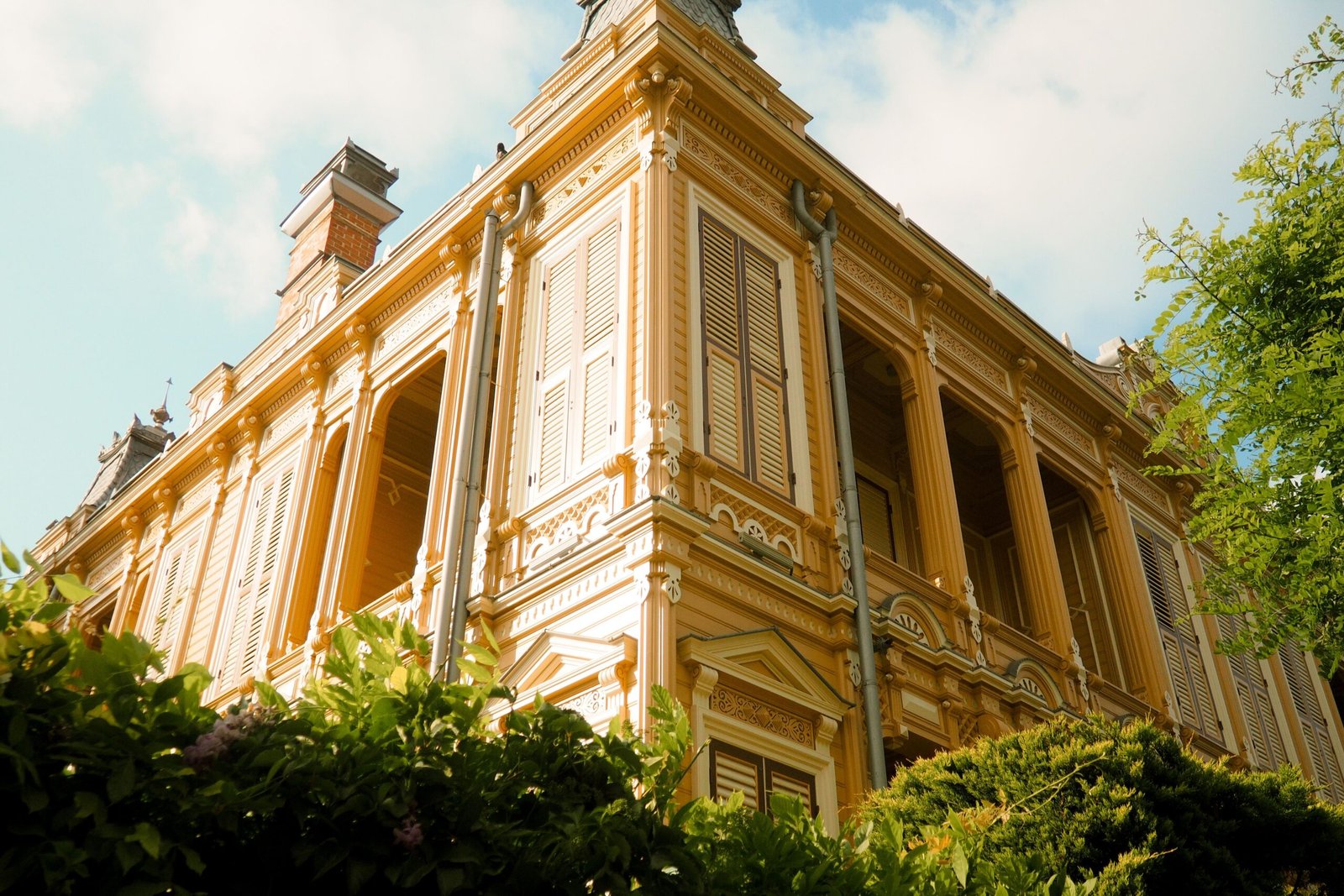 Visit the Asa Packer Mansion Museum for a glimpse into the area’s rich history.