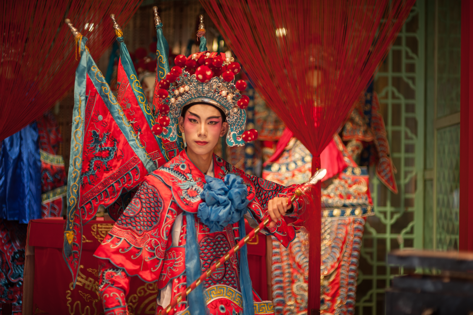 Attend a performance at the Peacock Players Theatre for a dose of local culture.