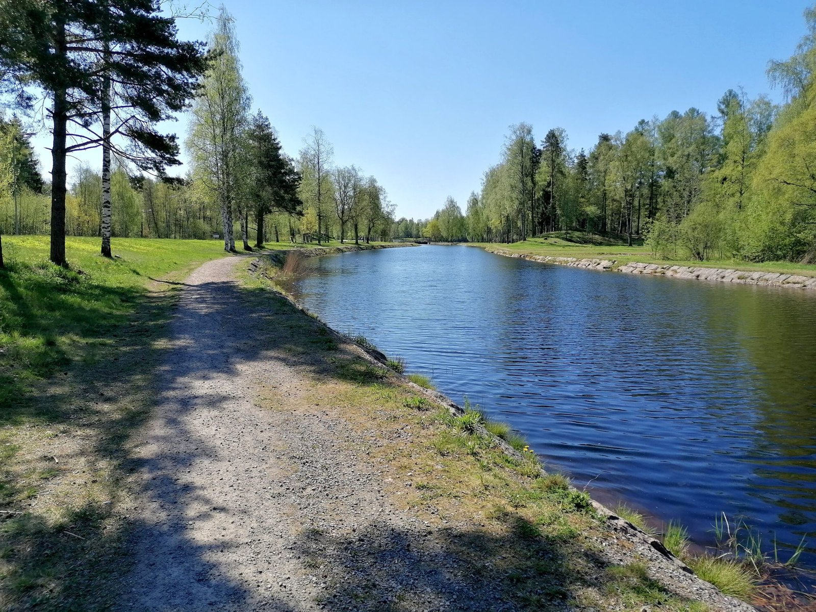 Take a scenic walk along the **Fox River Trail**