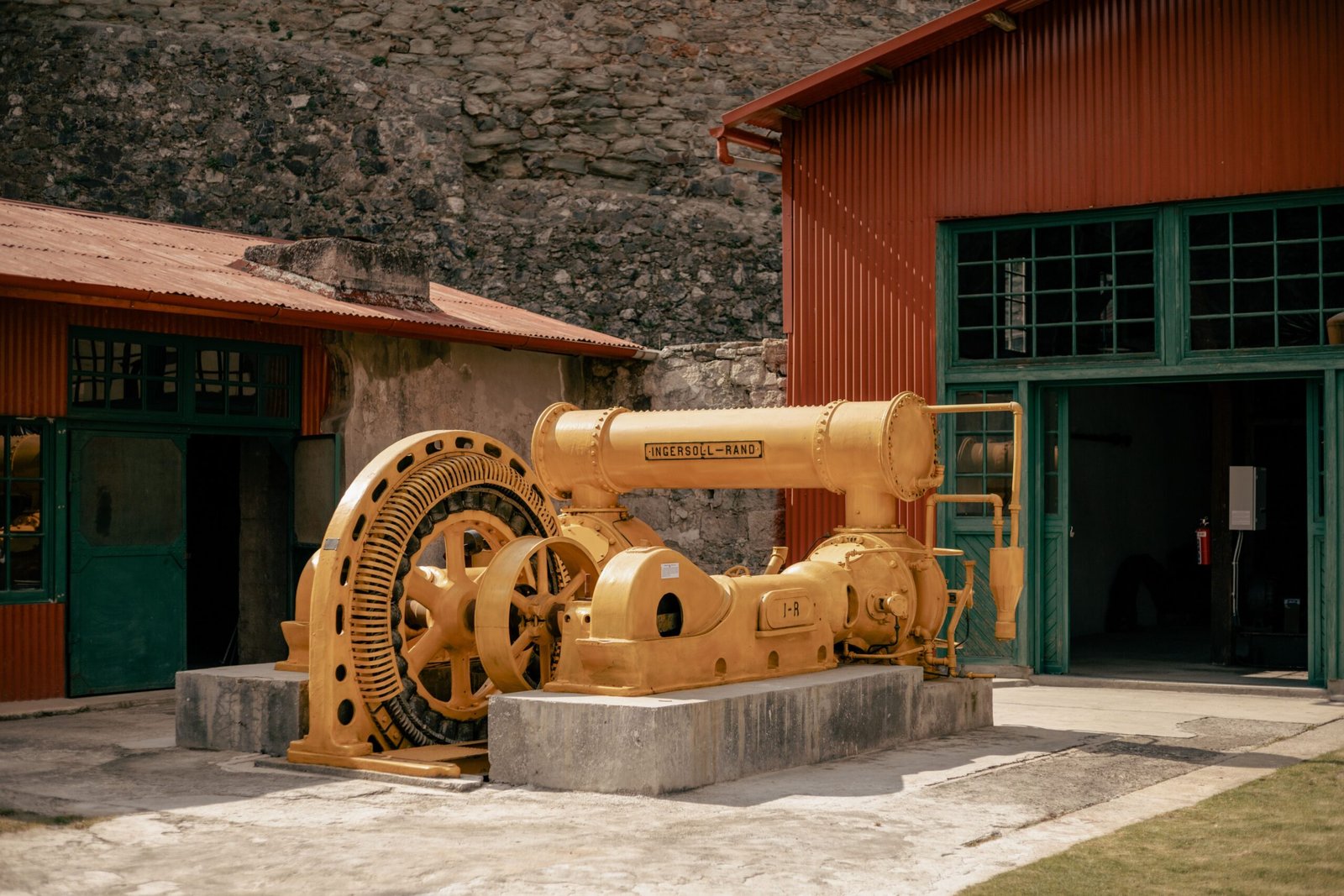 Visit the Bisbee Mining & Historical Museum.