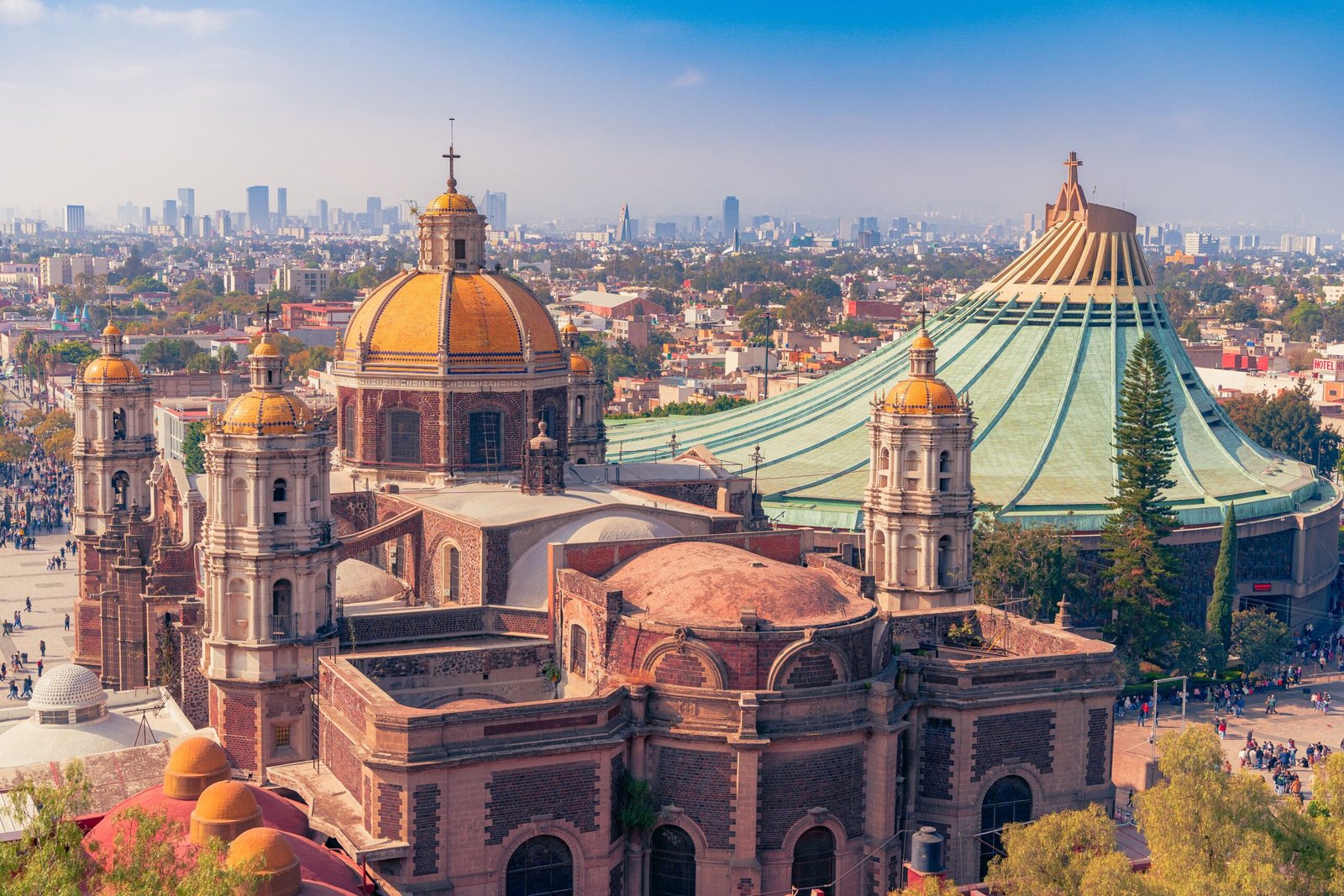 Tour the iconic Catedral de Nuestra Señora de Guadalupe