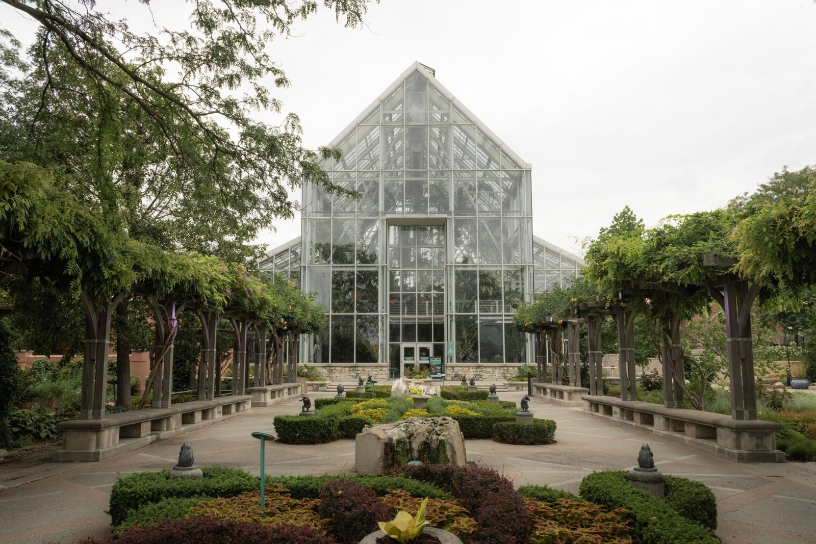 Stroll through the beautiful gardens at the Evansville Botanic Conservatory.