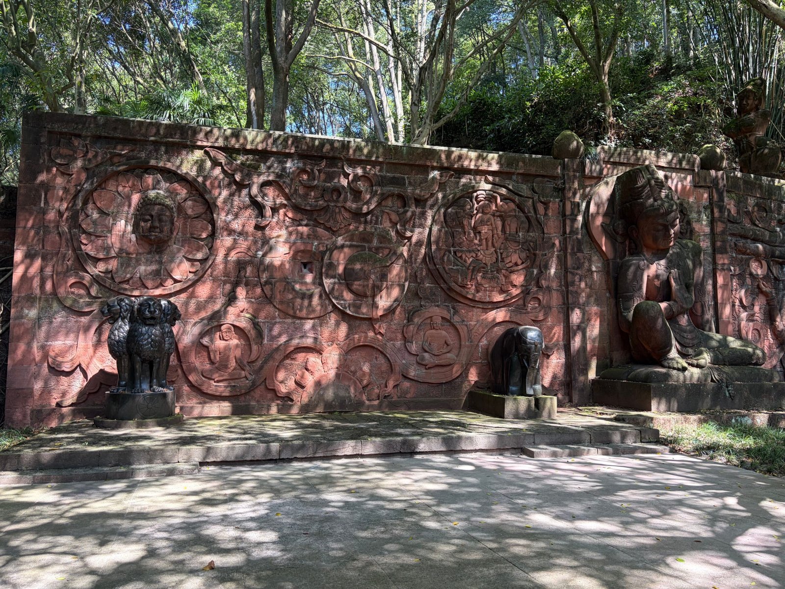 Discover the rich history at the Sichuan Museum