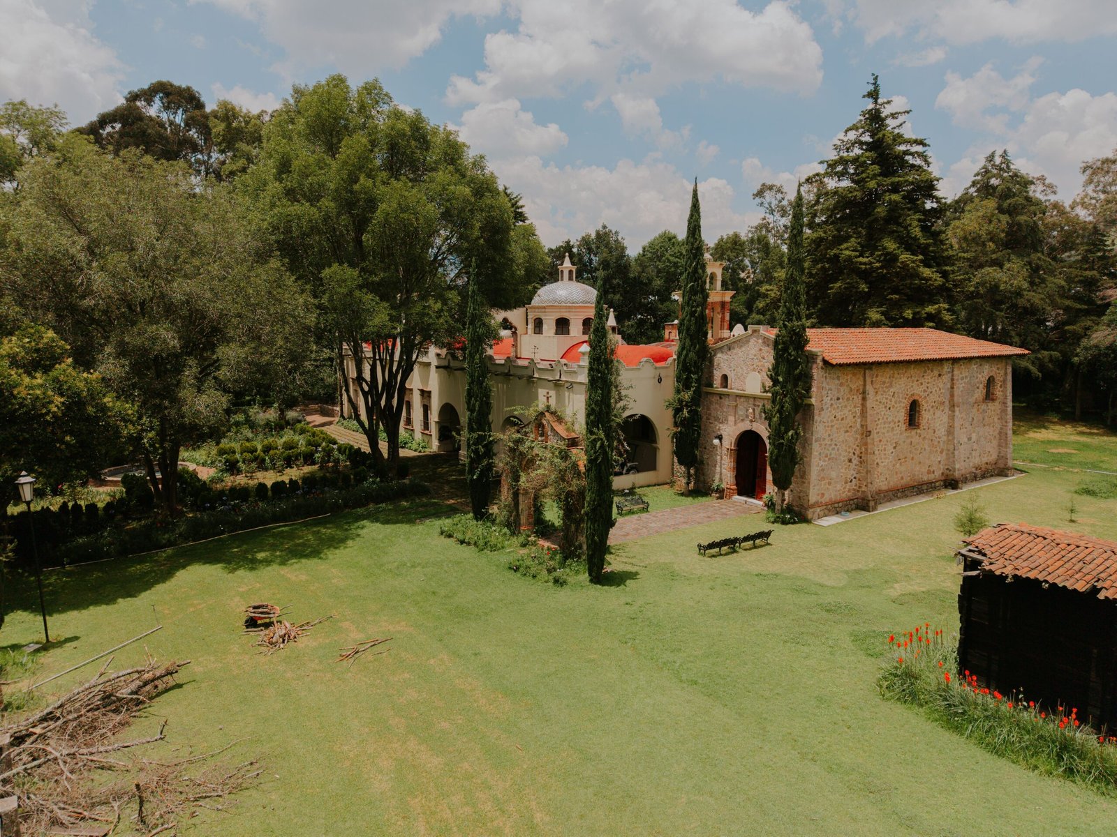 Tour the historic Hills and Dales Estate to see stunning gardens and architecture.