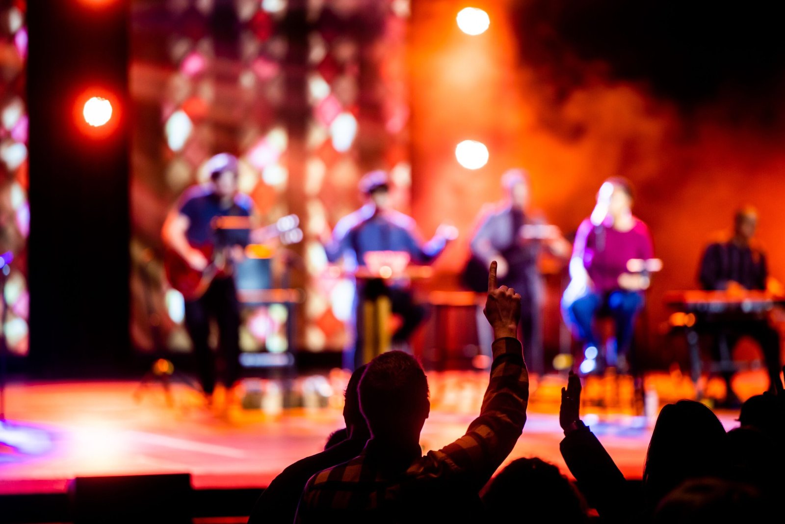 Enjoy live music at the Tupelo Music Hall
