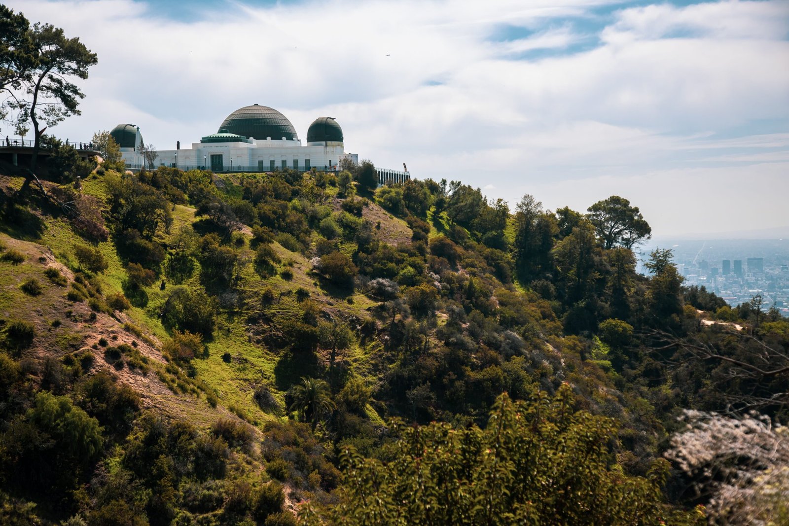 Explore the lush trails at Griffith Park