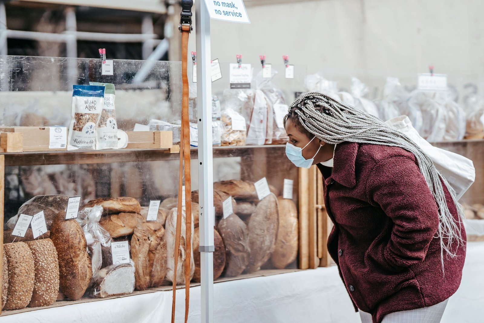 Explore the Easton Public Market for local produce and artisanal goods