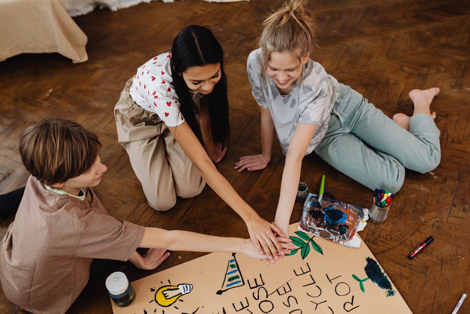 Here are 25 engaging activities to do in class when boredom strikes: