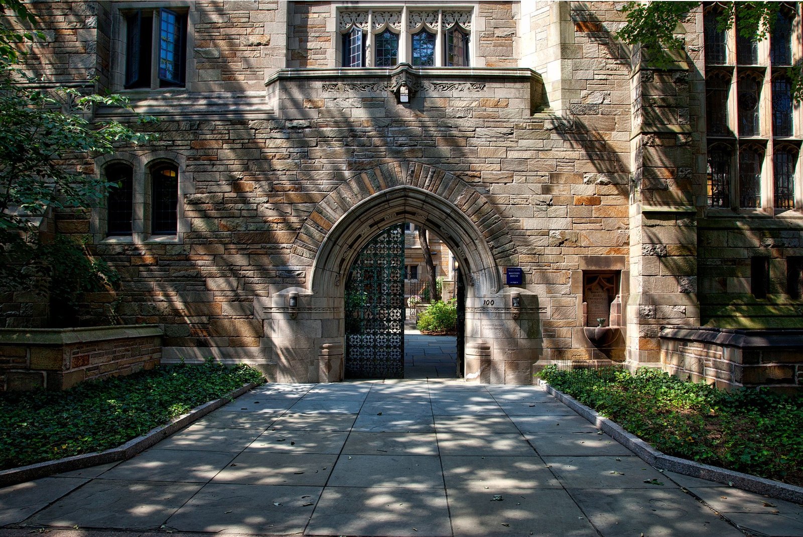 Explore the beautiful Bowdoin College campus and its historic buildings.
